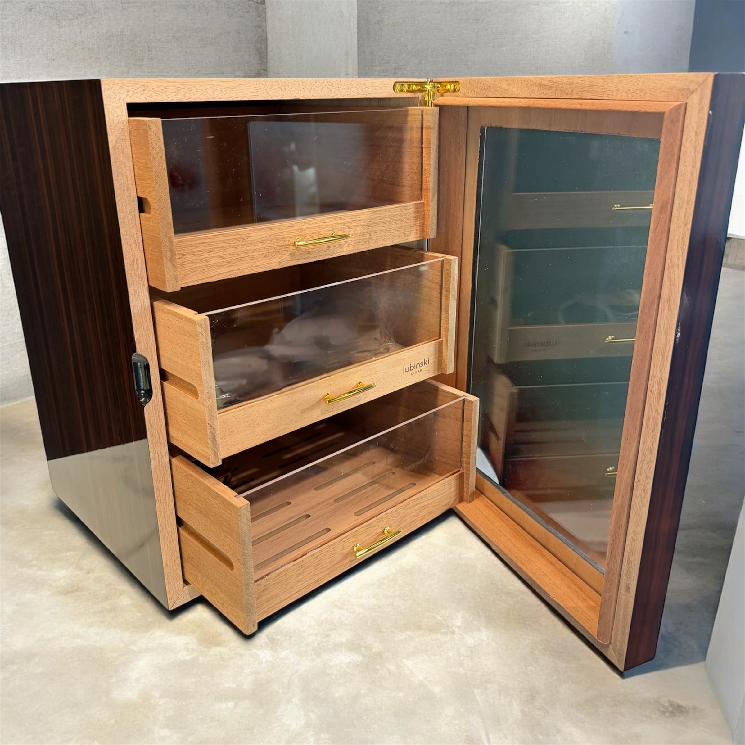 Display Humidor
